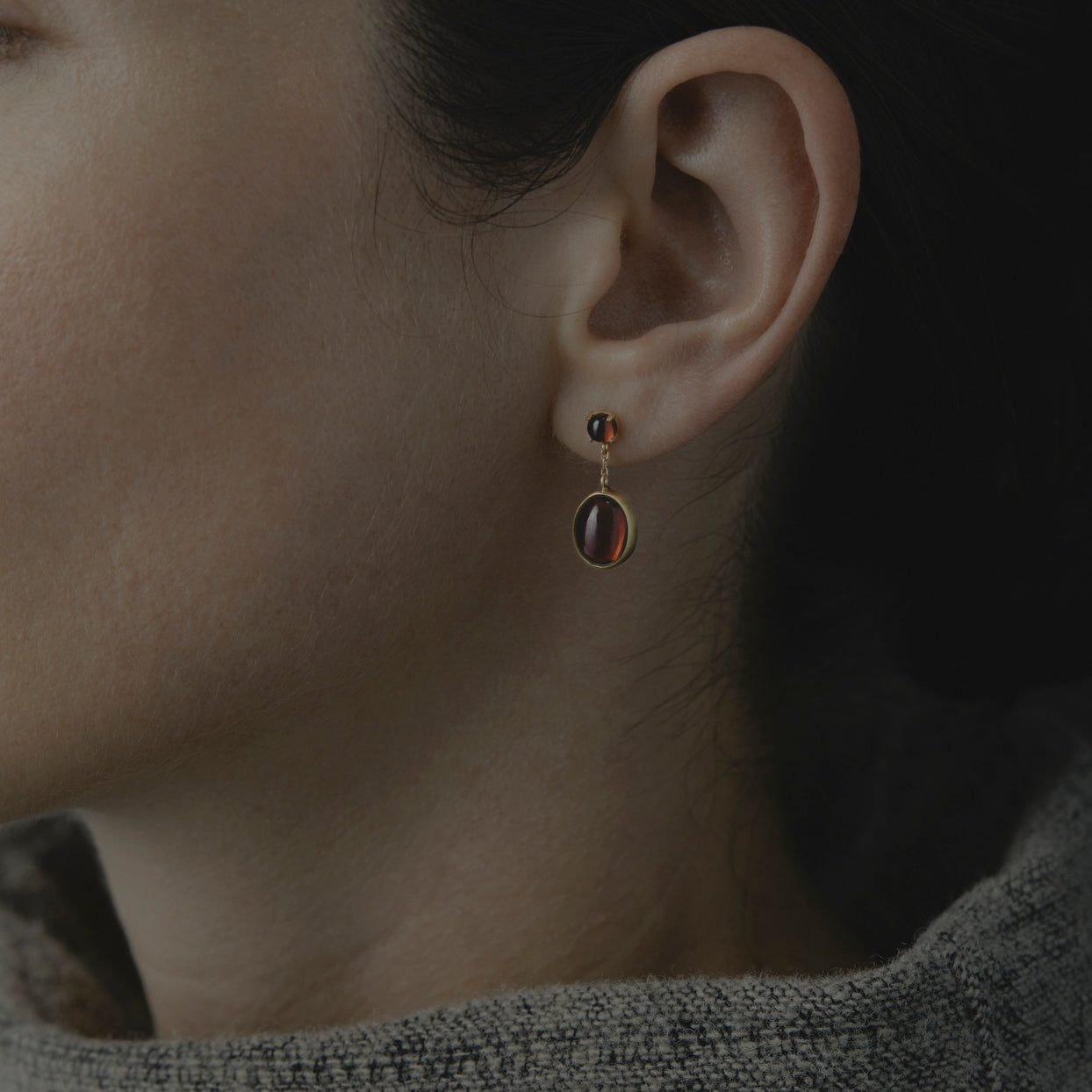 Garnet Glacé Earring | E8601GN