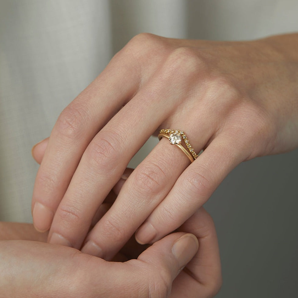 R11705BR | 4.5mm Brown Diamond Noble Ring