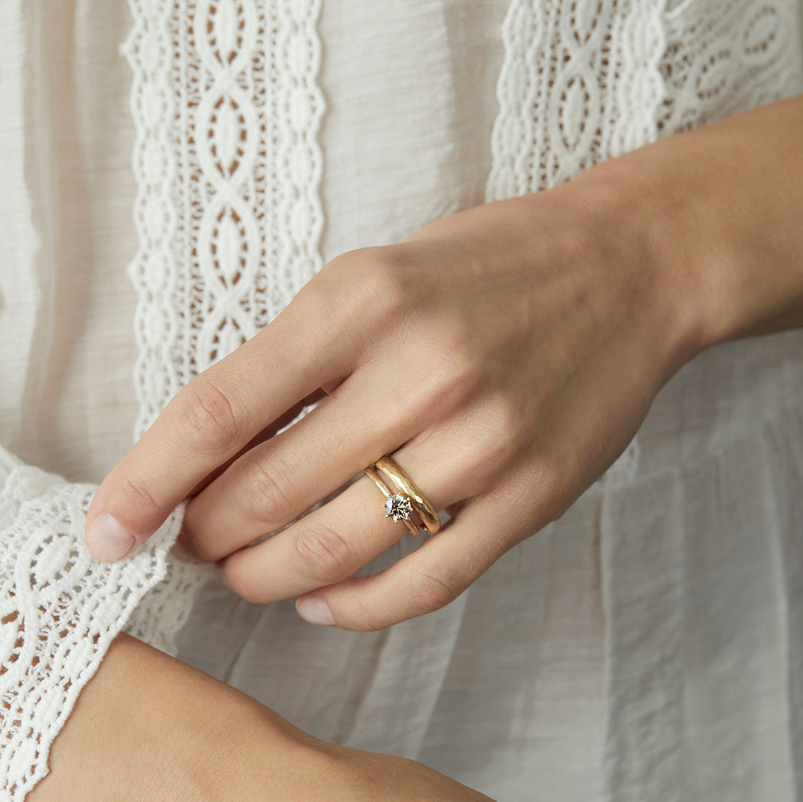 5.6mm Brown Diamond Blooming Ring | R19007BR