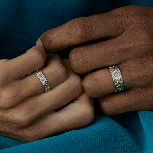 18K White Gold on Model