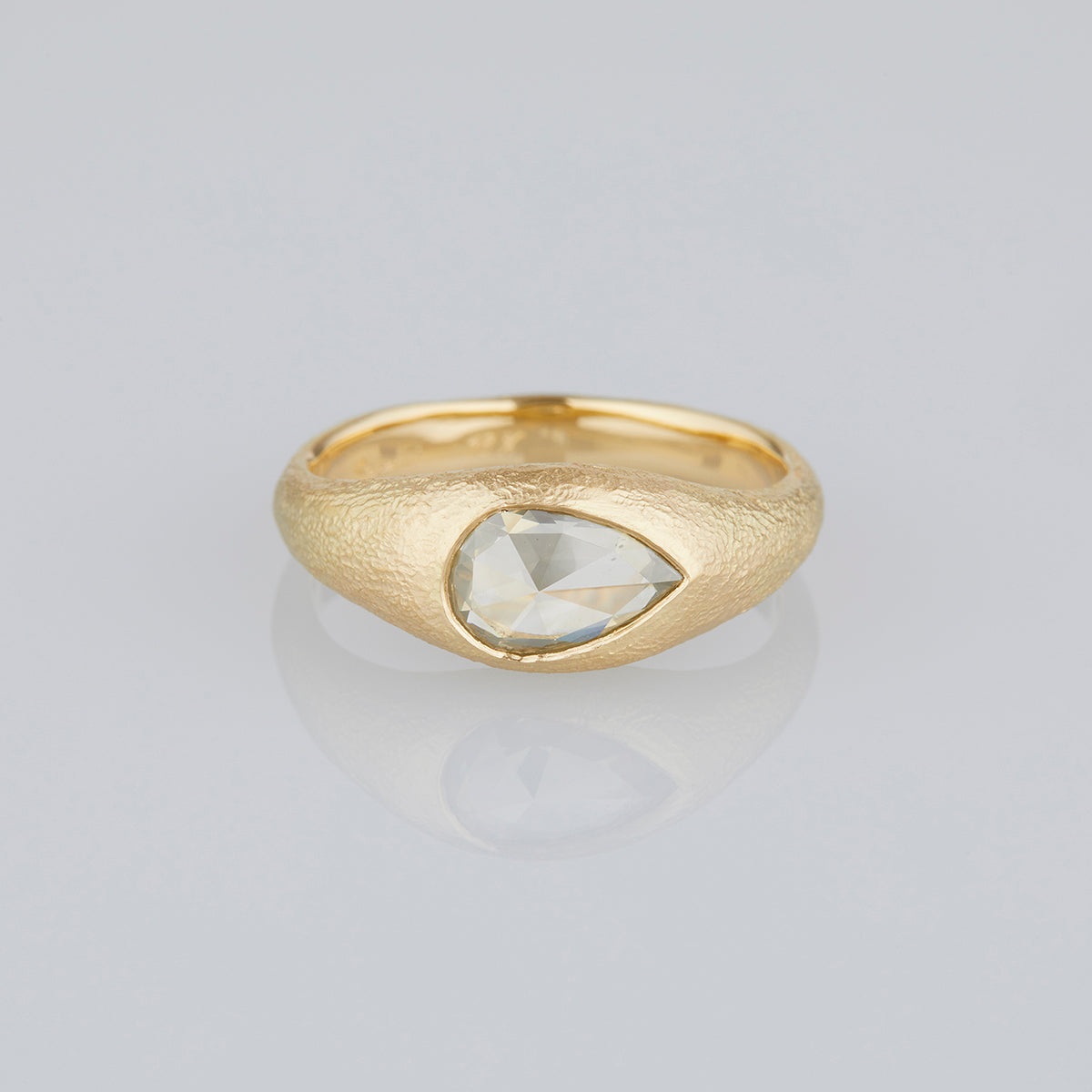 18K Yellow Gold 