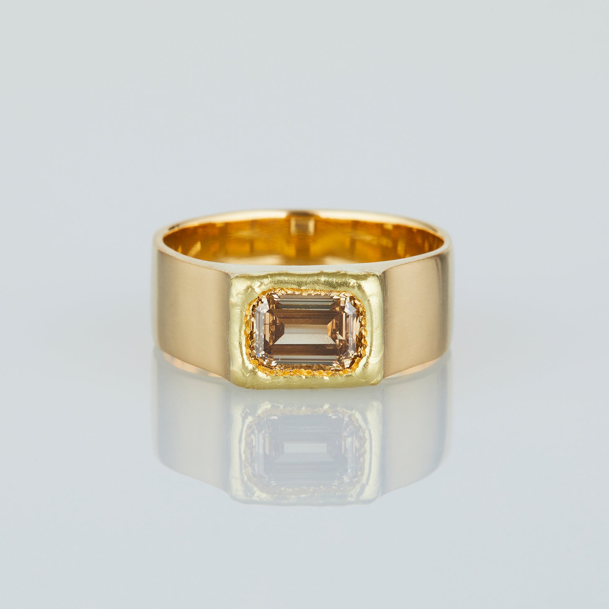 18K Yellow Gold