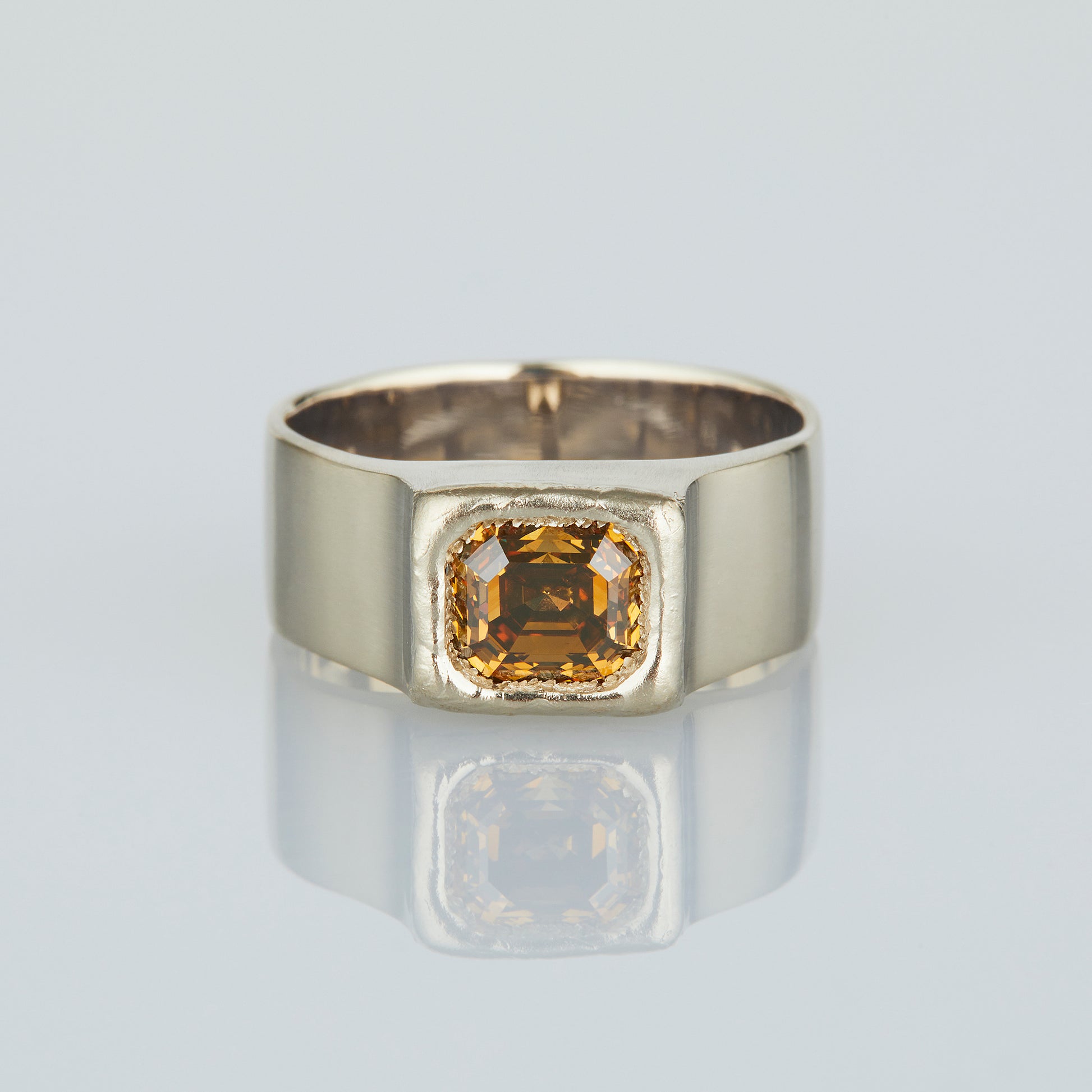 18K Yellow Gold