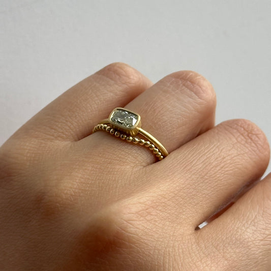 0.7 Carat One-of-a-Kind Brilliant Cut White Diamond Ring | DR239-OOAK