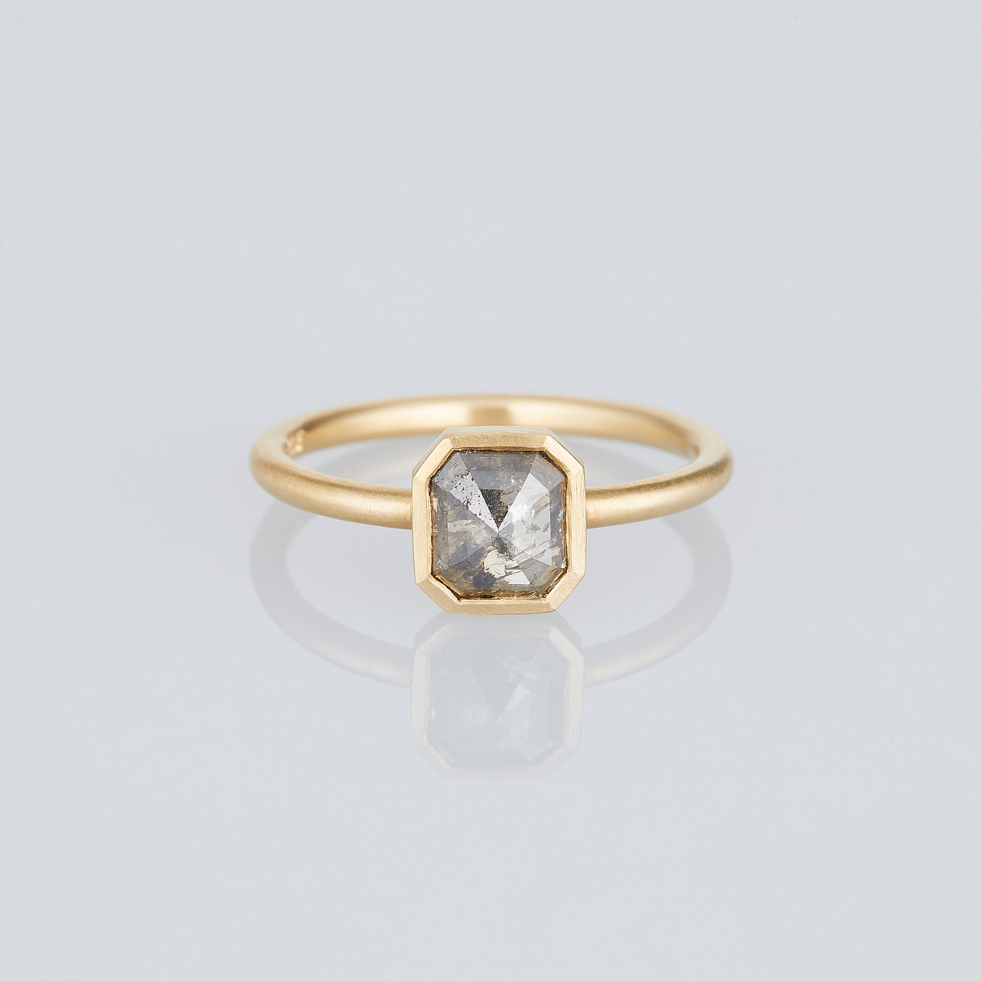 18K Yellow Gold 