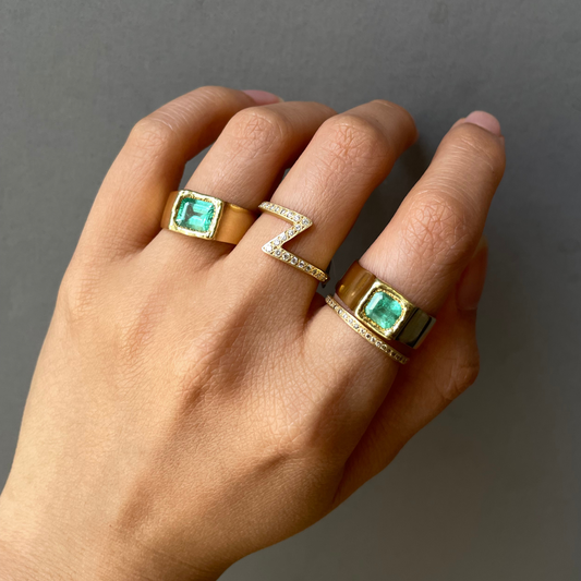 18K Yellow Gold on Model