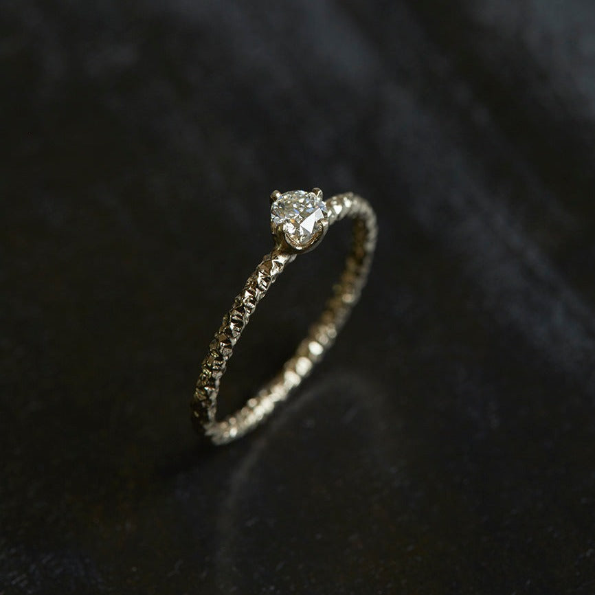 R9004W | 4mm White Diamond Homespun Solitaire Ring