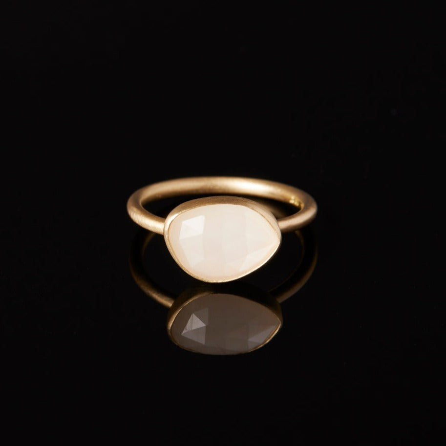 WMR3-OOAK | 1.8 Carat One-of-a-Kind Rose Cut White Moonstone Ring