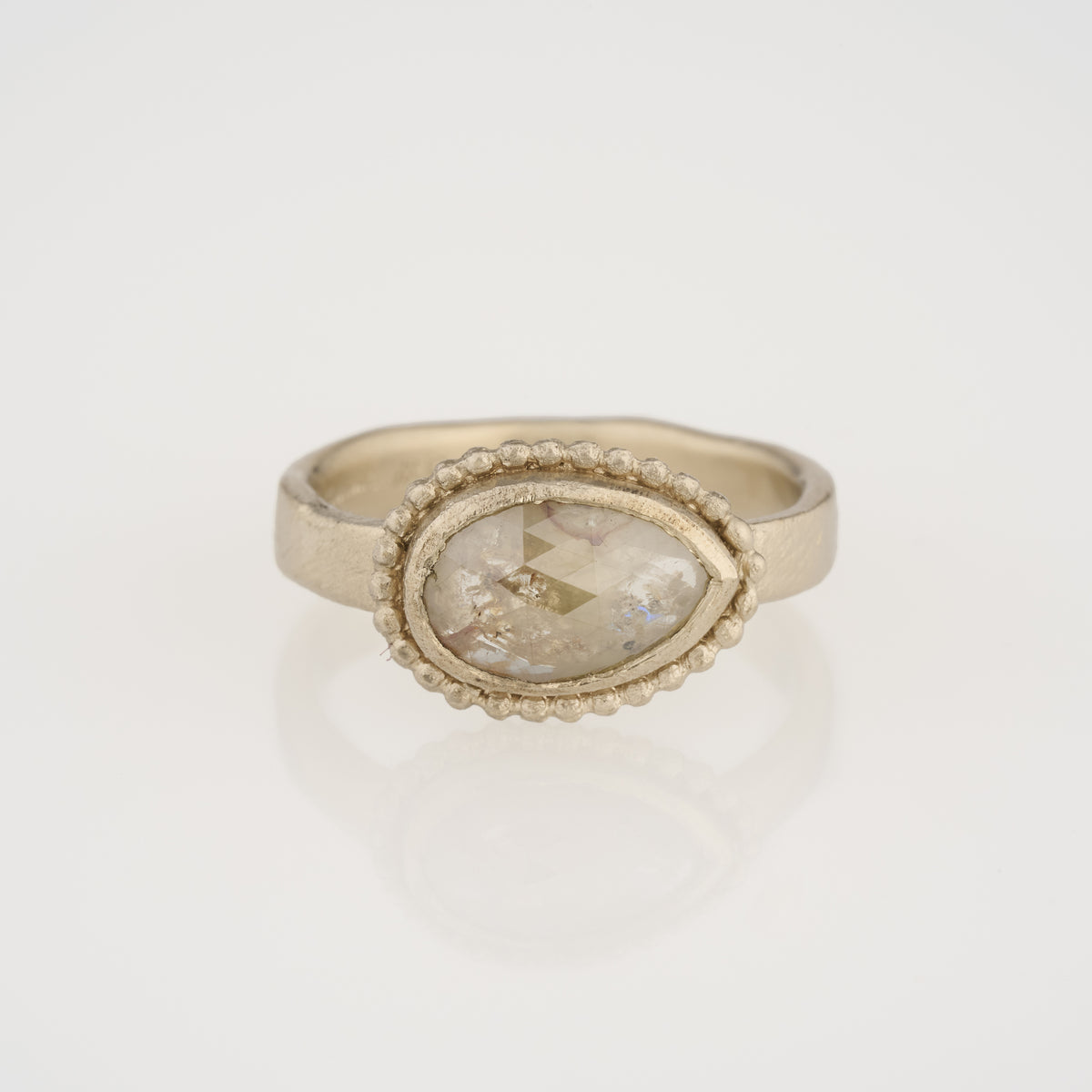 18K White Gold