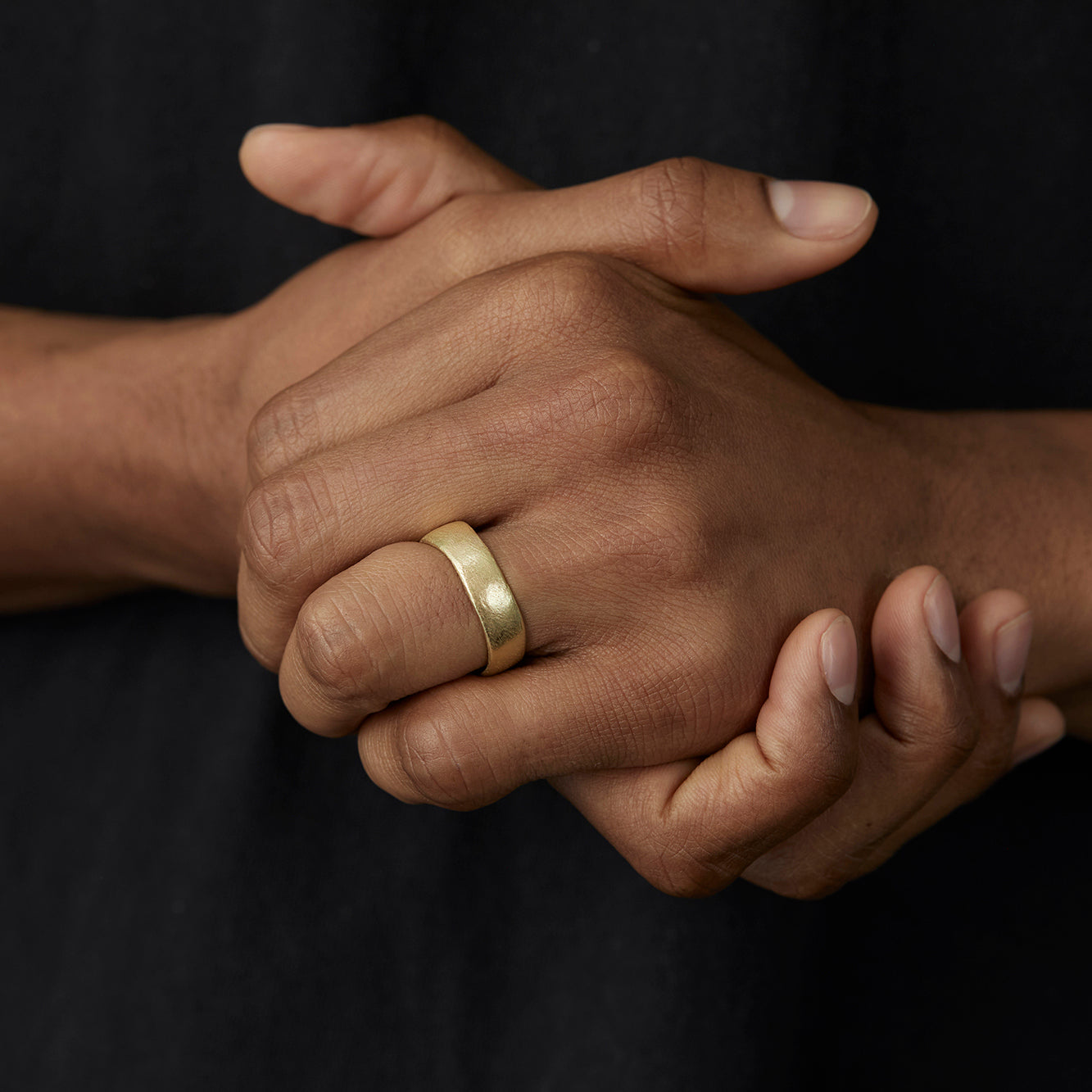 7mm Organic Textured Band | MR0133