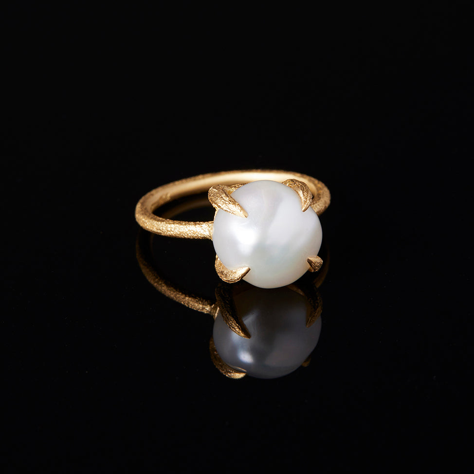アクセサリー satomi kawakita akoya pearl ring satomi kawakita akoya pearl ring Satomi Kawakita 18K Diamond