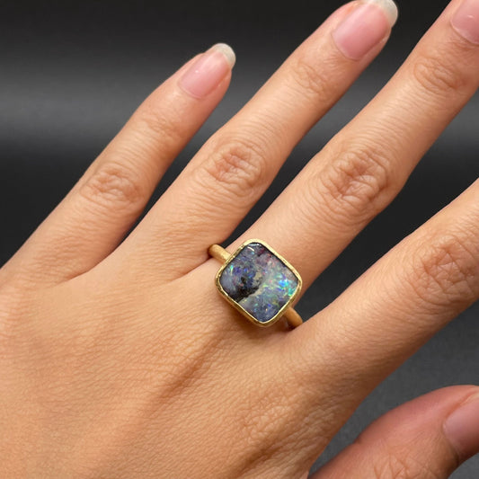 18K Yellow Gold on Model