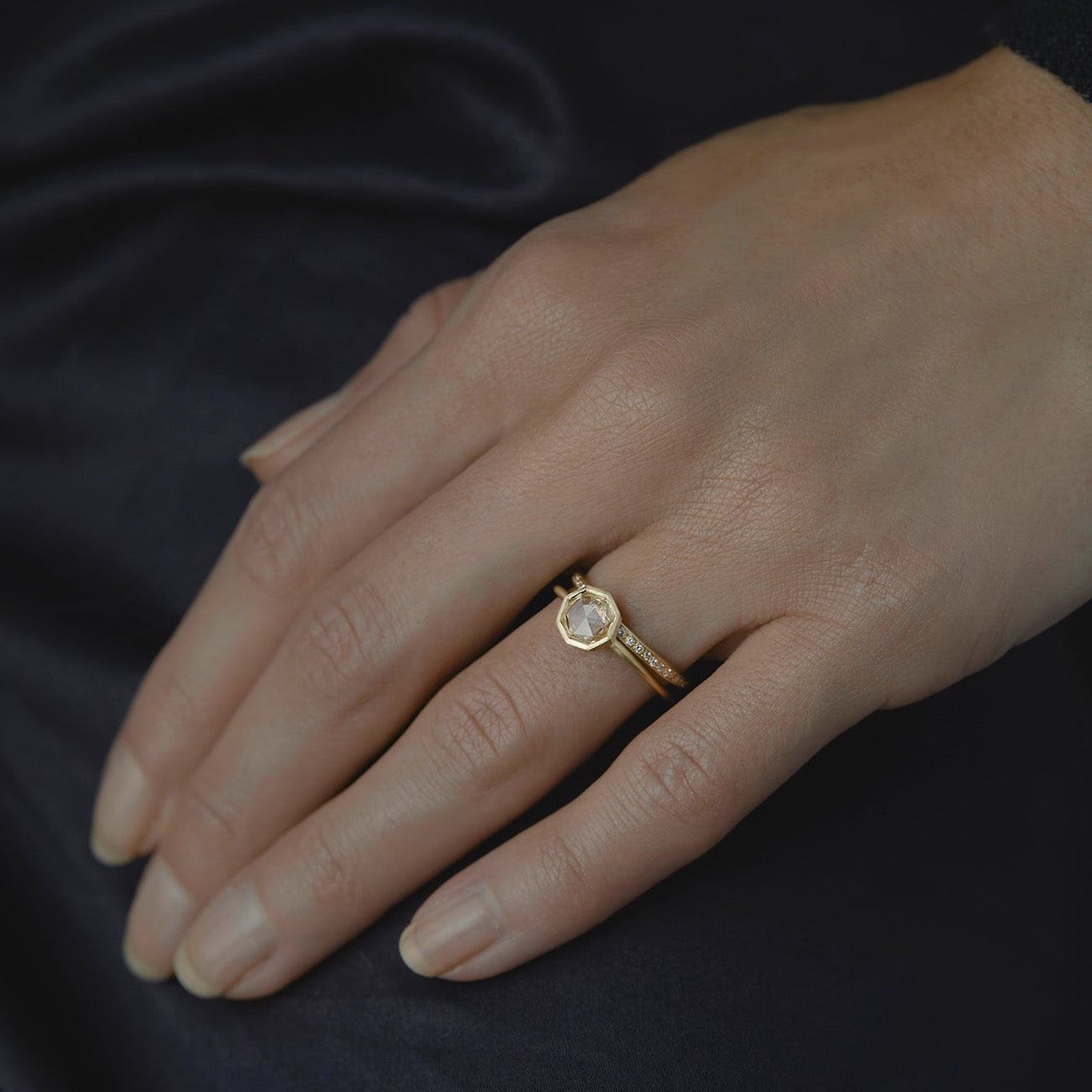 White Diamond Eternity Band | R0206W ~