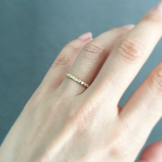 18K Yellow Gold on Model